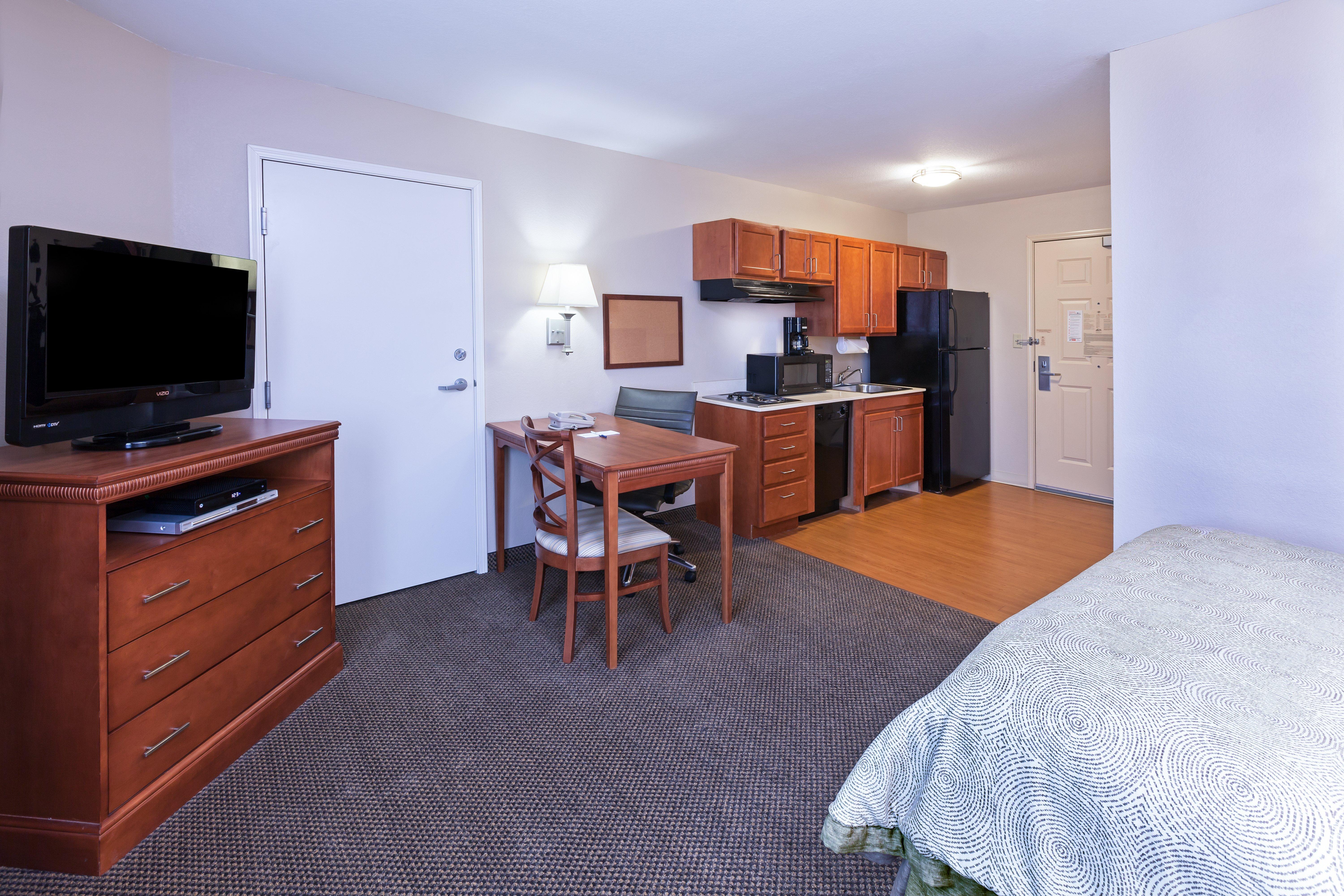 Candlewood Suites Owasso By Ihg Esterno foto
