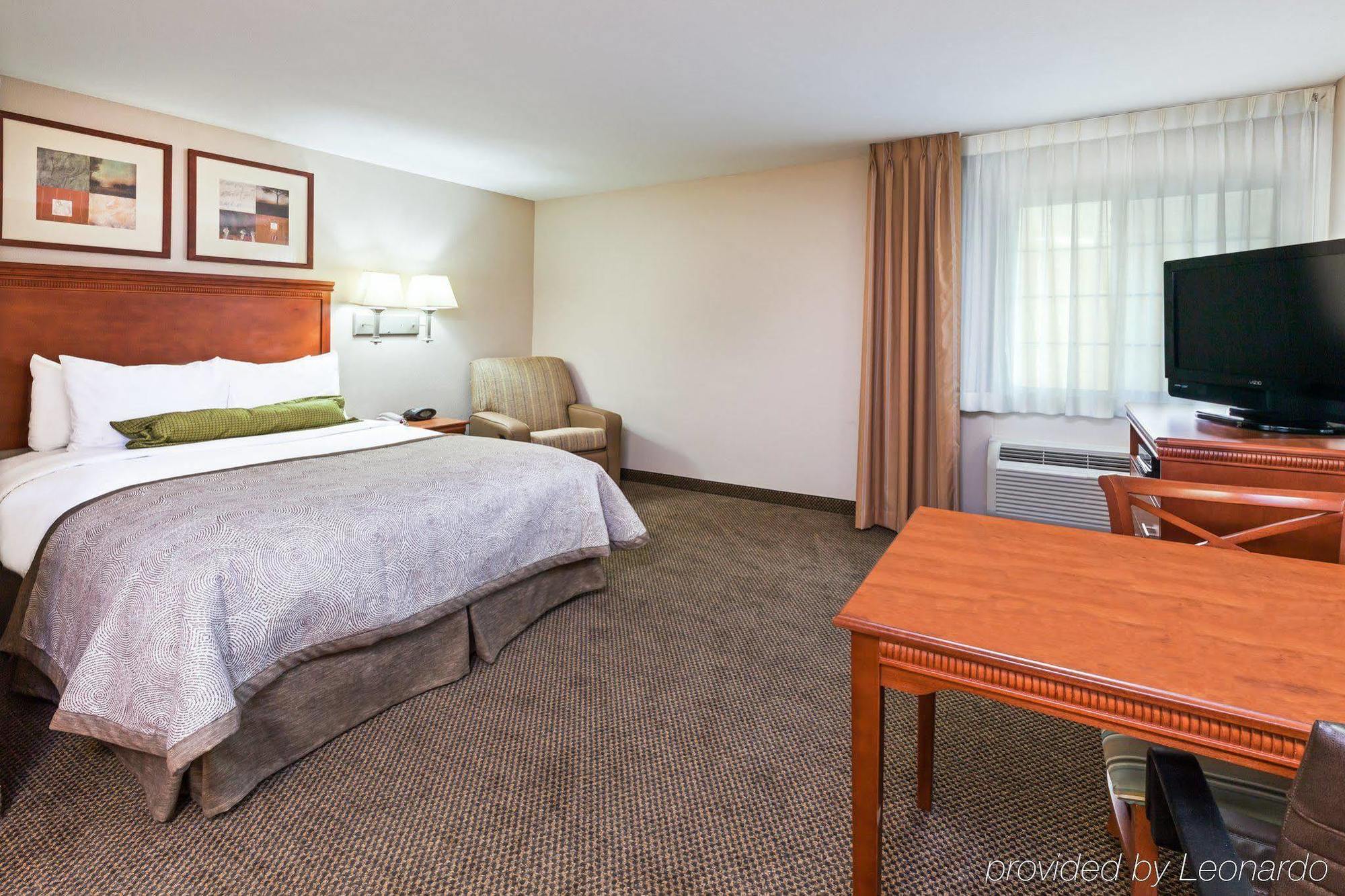 Candlewood Suites Owasso By Ihg Esterno foto