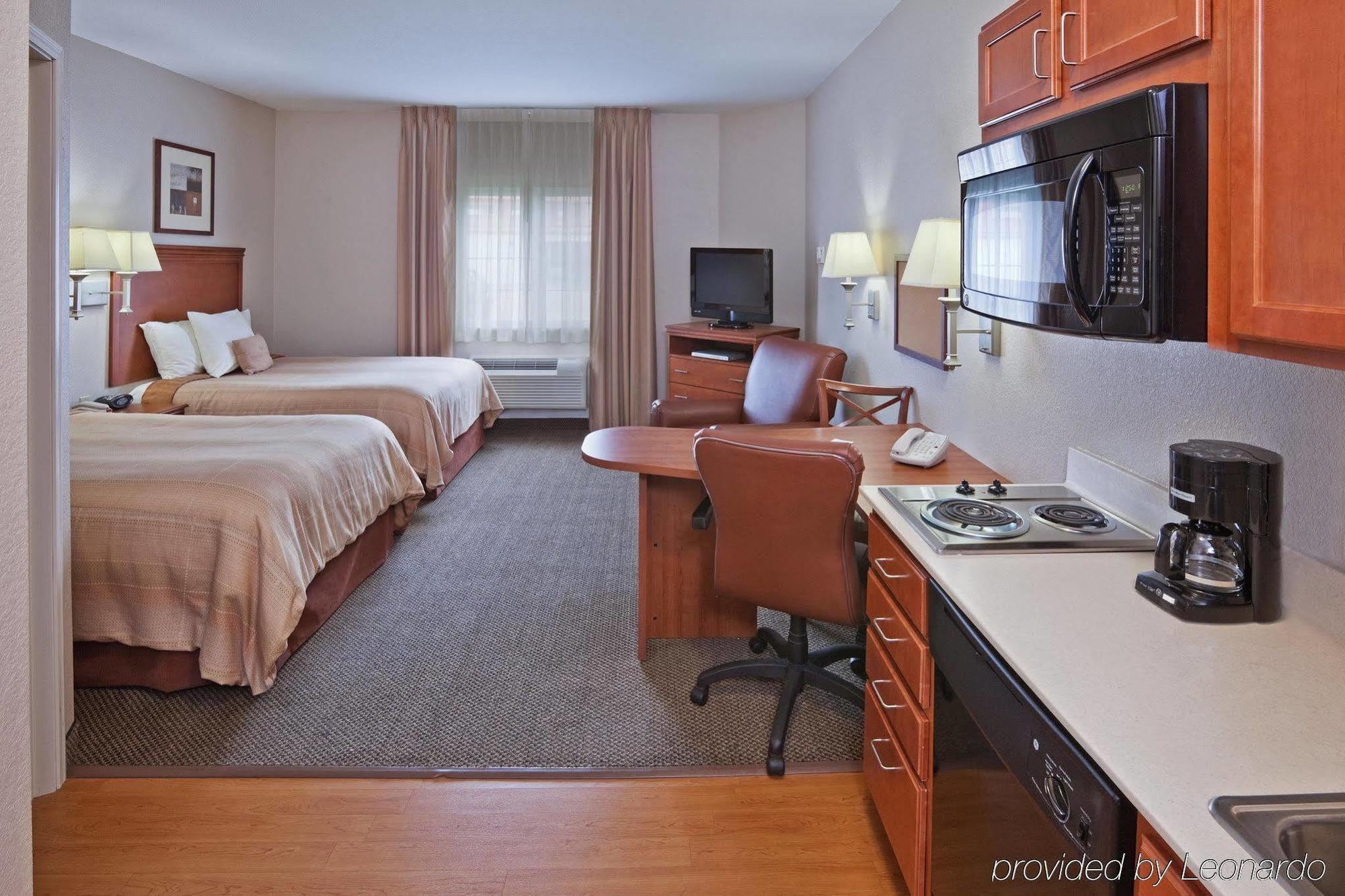 Candlewood Suites Owasso By Ihg Esterno foto
